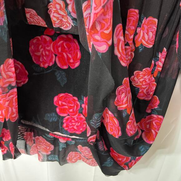 Matilda Jane shirt blouse top women's XL pink and red roses on black stretchy - Picture 4 of 16